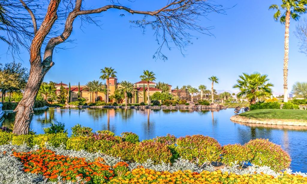 Sienna 55+ neighborhood in Las Vegas